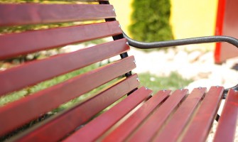 Produse pe bază de apă pentru finisarea lemnului.